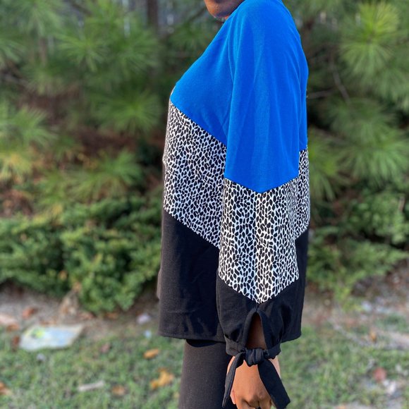 NWT Gorgeous Alfani Blue and Black Top/Blouse - Picture 2 of 4